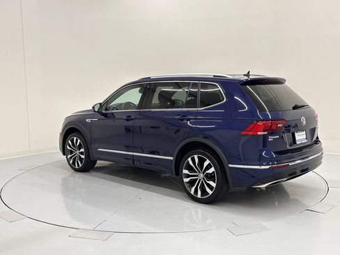 Used 2021 Volkswagen Tiguan SEL Premium R-Line AWD/4WD image 4
