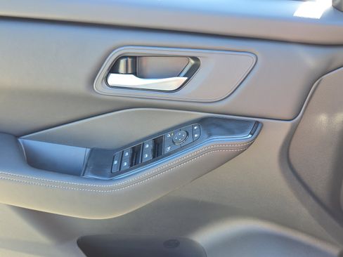 New 2026 Nissan Rogue SV FWD image 30