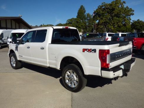 Used 2017 Ford F350 Platinum w/ Platinum Ultimate Package image 5