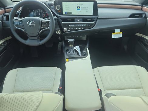 New 2025 Lexus ES 350 w/ Premium Package image 8