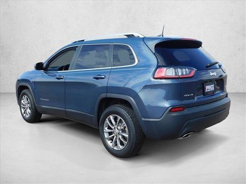 Used 2020 Jeep Cherokee Latitude Plus w/ Cold Weather Group AWD/4WD image 14