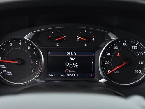 Used 2023 GMC Acadia SLT w/ Elevation Edition FWD image 14