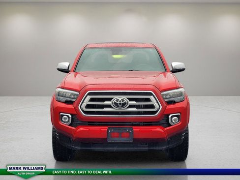 Used 2020 Toyota Tacoma Limited image 9