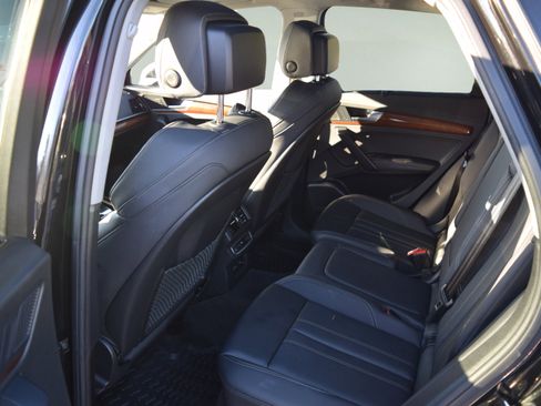 Used 2023 Audi Q5 2.0T Prestige image 6