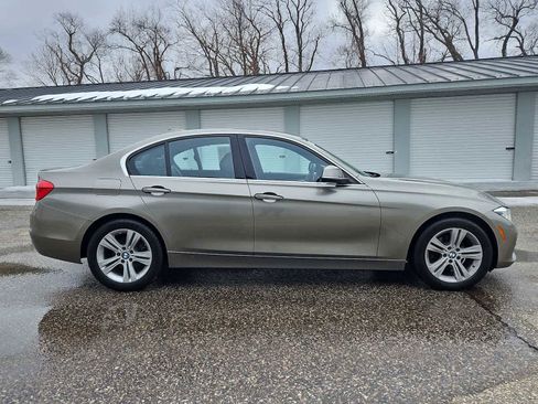 Used 2018 BMW 330i xDrive Sedan w/ Premium Package image 8