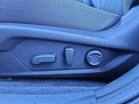 New 2026 Subaru Crosstrek 2.0i Premium image 29