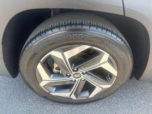 Used 2023 Hyundai Tucson SEL w/ Convenience Package FWD image 14