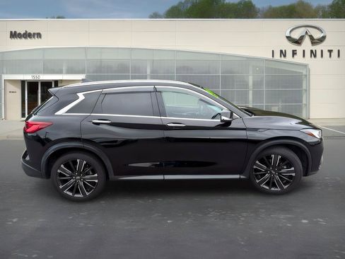 Certified 2022 INFINITI QX50 Luxe w/ Appearance Package AWD/4WD image 3