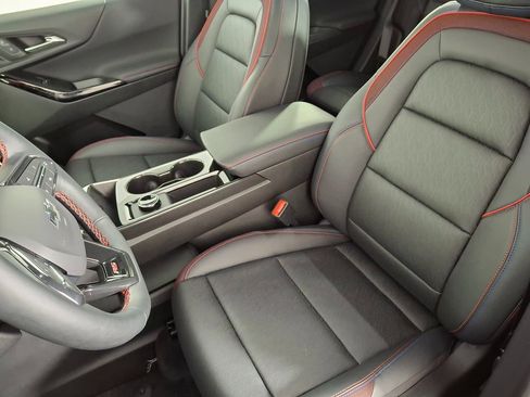 Used 2025 Chevrolet Equinox RS w/ Safety and Technology Package image 25