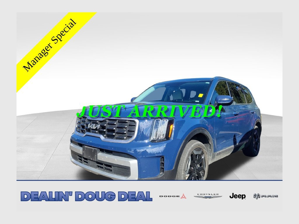 Used 2024 Kia Telluride S w/ S Sunroof Package AWD/4WD image 1
