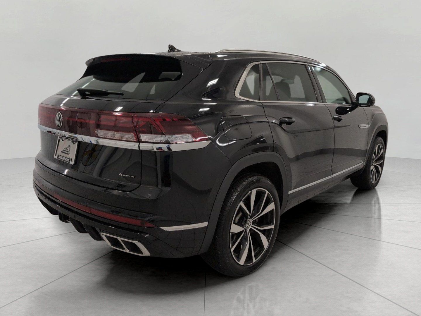 Used 2025 Volkswagen Atlas Cross Sport SEL Premium R-Line AWD/4WD image 20