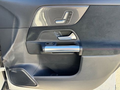 Certified 2022 Mercedes-Benz GLA 250 4MATIC image 21