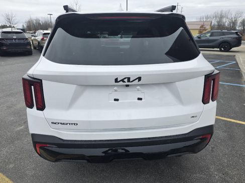 New 2026 Kia Sorento X-Line EX image 4