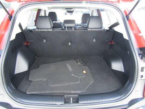 Used 2024 Kia Seltos S image 6