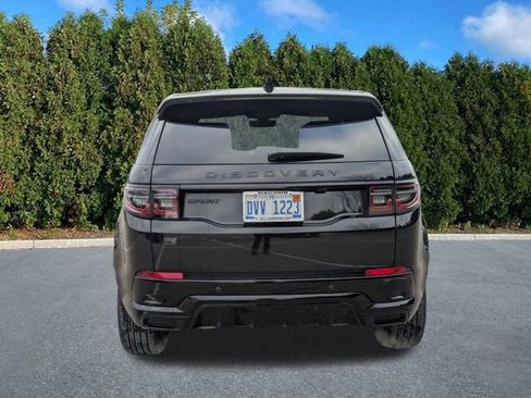 Used 2025 Land Rover Discovery Sport Dynamic SE image 5