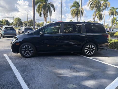 New 2026 Honda Odyssey EX-L image 5