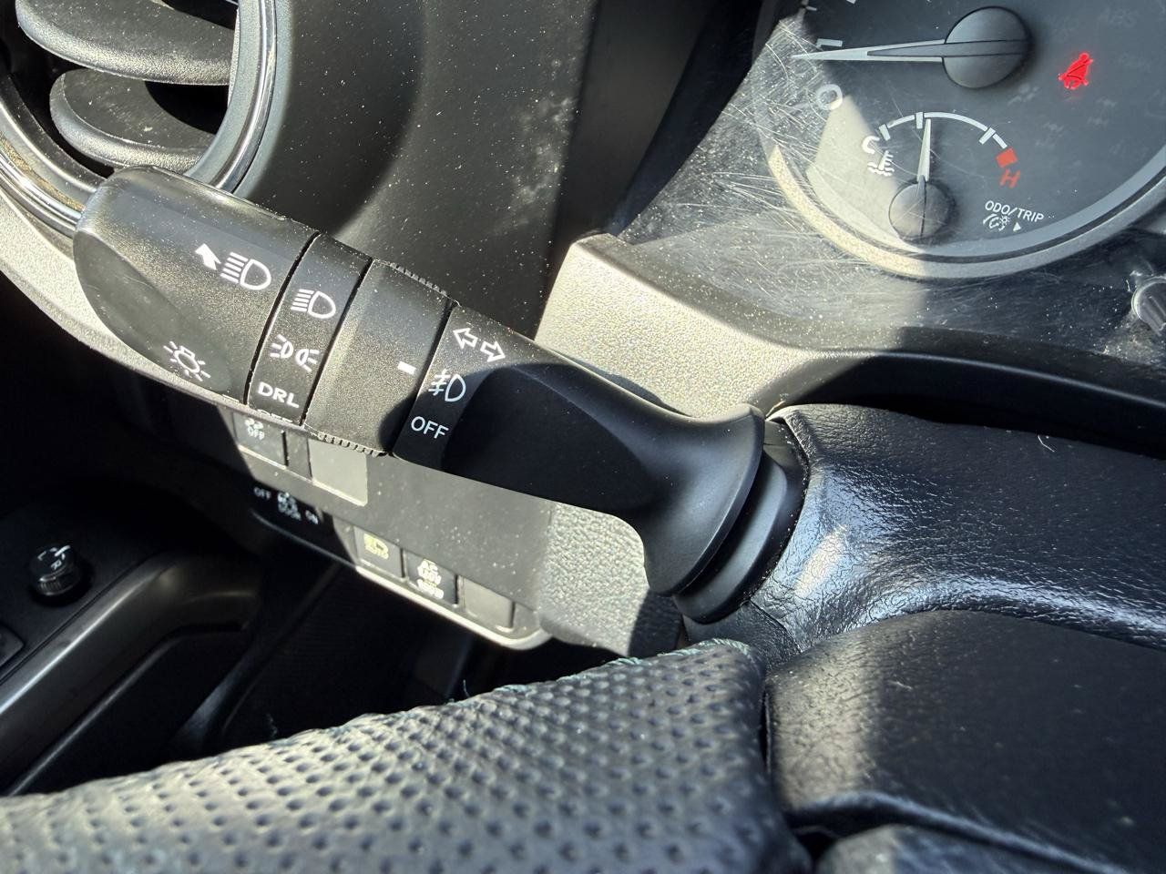 Used 2020 Toyota Tacoma TRD Off-Road w/ Technology Package AWD/4WD image 25