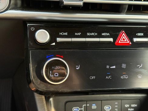 Used 2025 Hyundai Tucson SEL AWD/4WD image 24