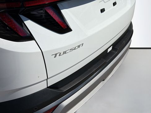 New 2026 Hyundai Tucson Limited image 11