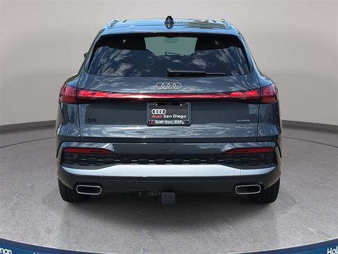 New 2025 Audi Q5 Prestige image 4