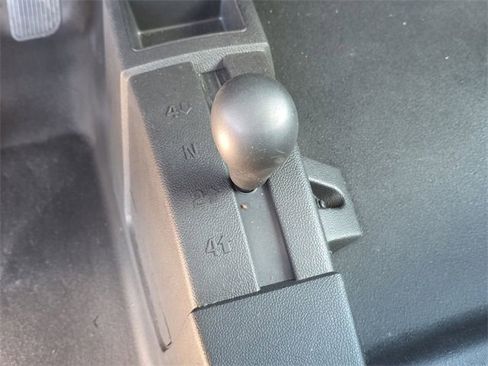 Used 2016 Chevrolet Silverado 2500 W/T image 22