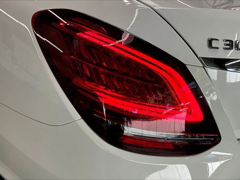 Used 2021 Mercedes-Benz C 300 Sedan image 32