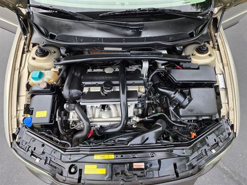Used 2003 Volvo V70 AWD/4WD image 30