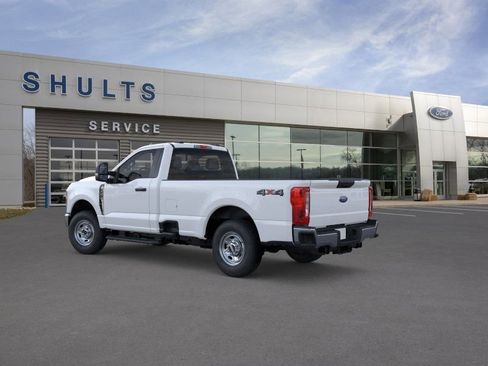 New 2026 Ford F250 XL w/ XL Chrome Package AWD/4WD image 4