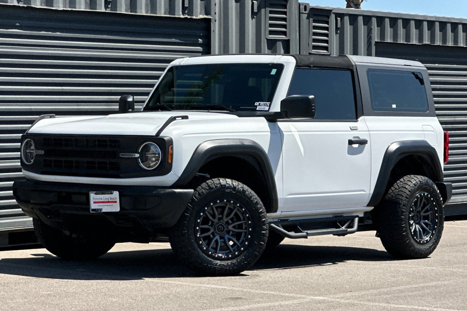 Used 2023 Ford Bronco 2-Door AWD/4WD image 1