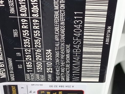 Certified 2025 Mercedes-Benz GLC 300 4MATIC image 25
