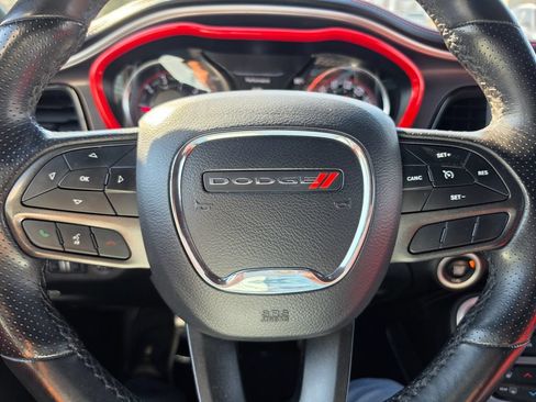 Used 2022 Dodge Challenger R/T Scat Pack RWD image 17