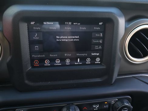 Used 2021 Jeep Wrangler Unlimited Sport AWD/4WD image 25