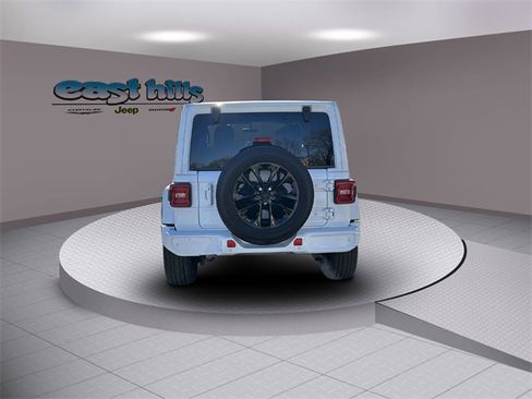 Certified 2022 Jeep Wrangler Unlimited Sahara image 4