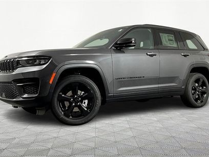 New 2025 Jeep Grand Cherokee Altitude