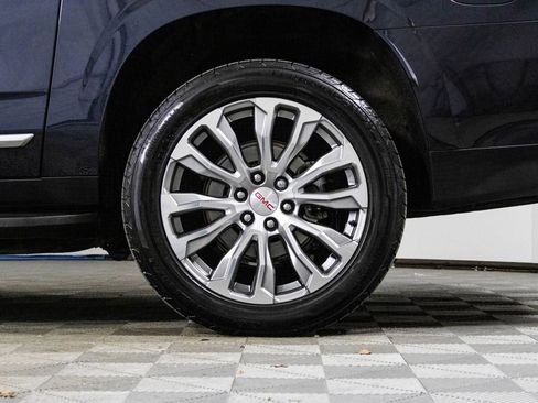 Used 2023 GMC Yukon XL Denali image 43