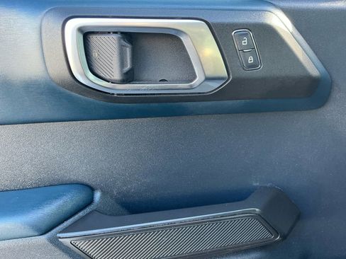 Used 2024 Ford Bronco Heritage Edition image 16