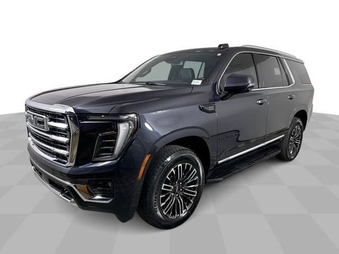 Used 2025 GMC Yukon Elevation AWD/4WD image 4