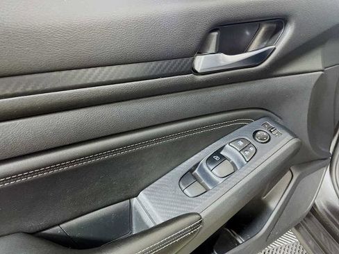 Certified 2019 Nissan Altima 2.5 S image 15