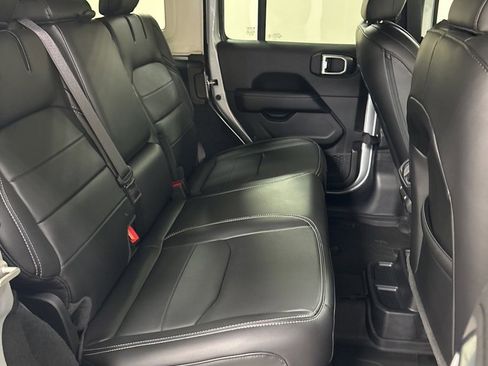 Used 2023 Jeep Wrangler Unlimited Sahara w/ Cold Weather Group image 39