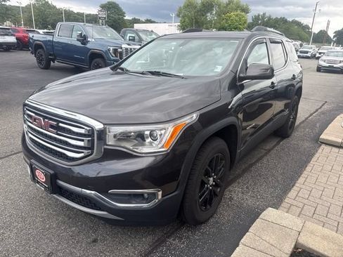 Used 2018 GMC Acadia SLT AWD/4WD image 3