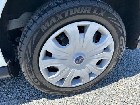 Used 2019 Ford Transit Connect XL FWD image 14
