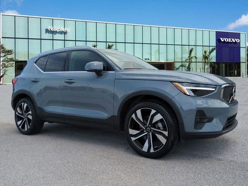 Certified 2023 Volvo XC40 B5 Plus w/ Protection Package Premier image 1