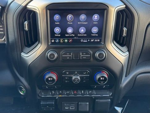 Used 2021 Chevrolet Silverado 1500 LT w/ Z71 Off-Road Package image 10