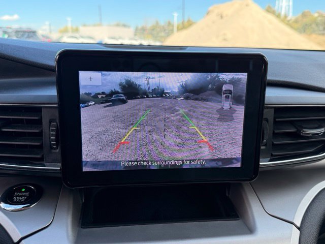Used 2021 Ford Explorer XLT w/ Equipment Group 202A AWD/4WD image 19