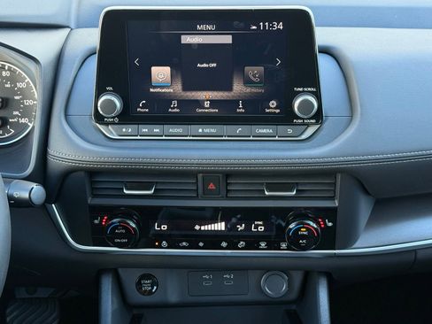 New 2026 Nissan Rogue SV AWD/4WD image 18