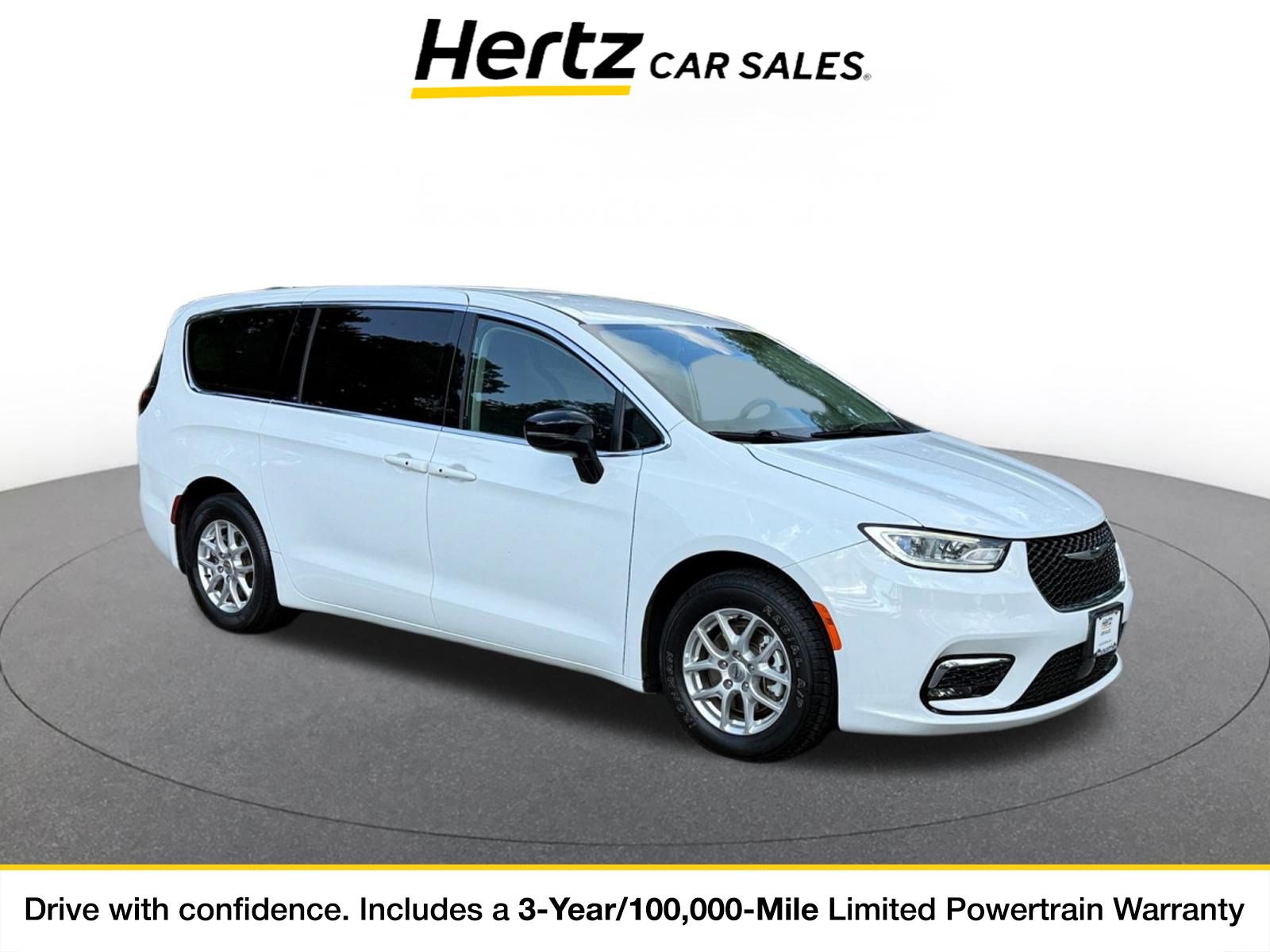 Used 2024 Chrysler Pacifica Touring-L FWD image 1