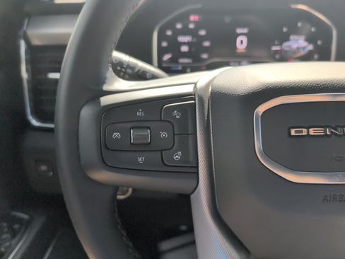 Used 2025 GMC Sierra 2500 Denali w/ Denali Reserve Package AWD/4WD image 19