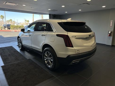 Used 2020 Cadillac XT5 Premium Luxury w/ LPO, Floor Liner Package image 7