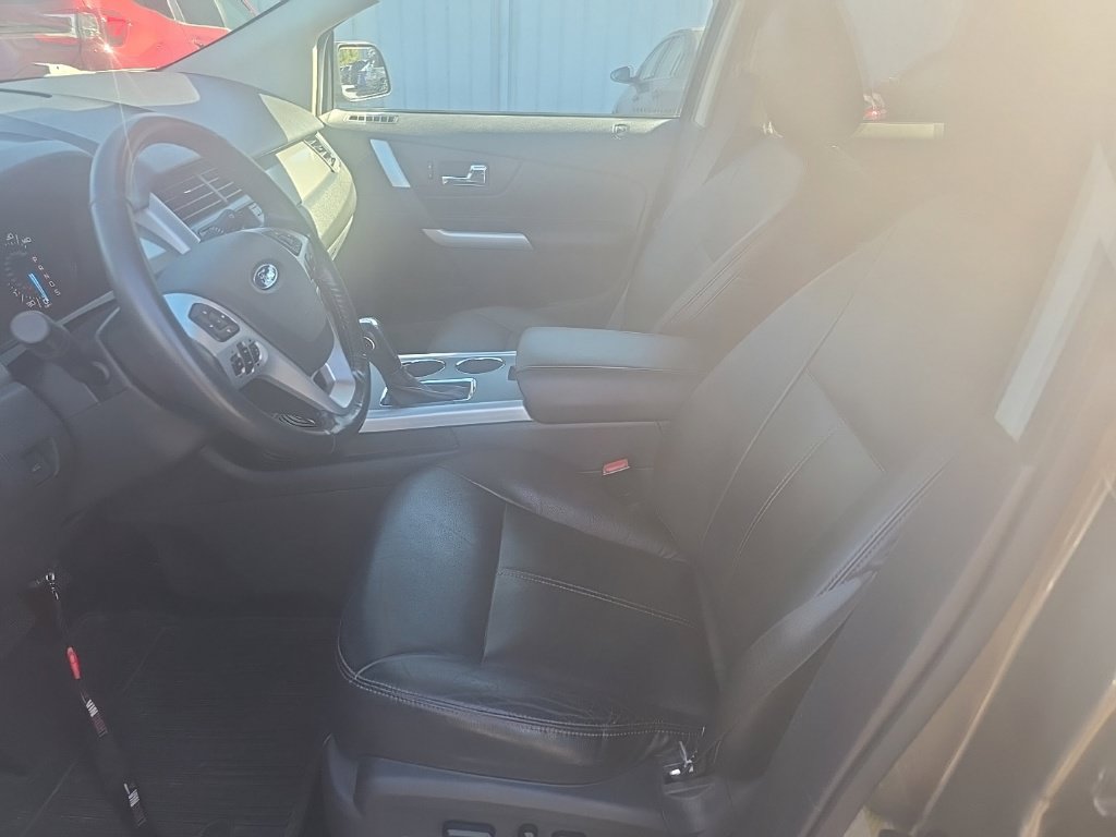 Used 2014 Ford Edge SEL w/ Equipment Group 204A FWD image 9