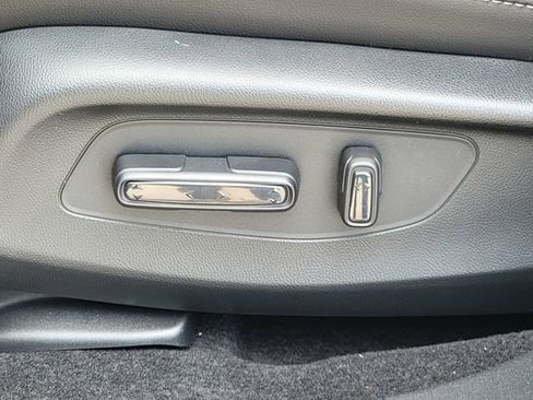 New 2026 Honda HR-V EX-L image 35